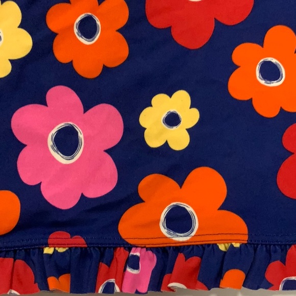 Rash guard, Girls Size 4 - Picture 3 of 4